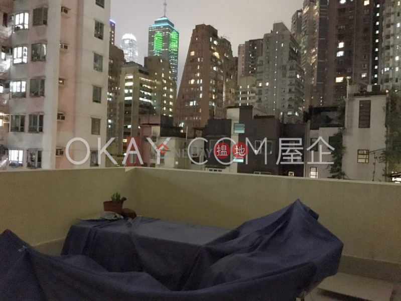 Cozy 1 bedroom on high floor with rooftop | Rental | 3 Upper Station Street 差館上街3號 Rental Listings