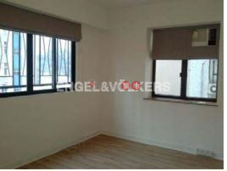 HK$ 23,000/ month Caine Building, Western District Studio Flat for Rent in Mid Levels West