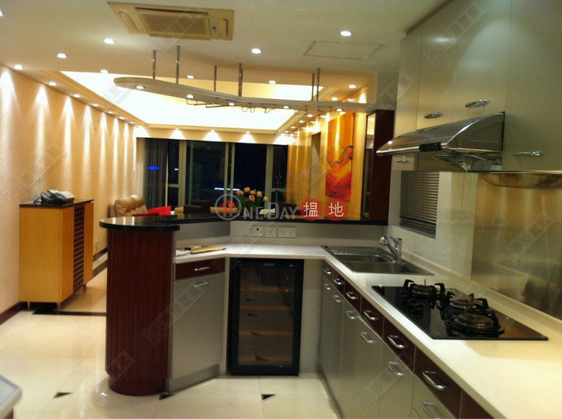 Property Search Hong Kong | OneDay | Residential Sales Listings, Two-bedroom sea-view unit at The HarbourSide