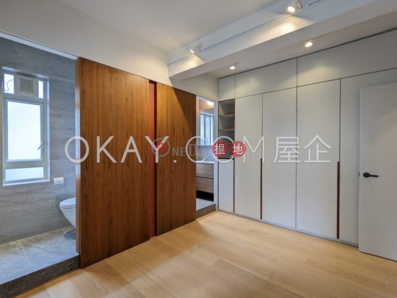 HK$ 16.2M Blue Pool Lodge, Wan Chai District | Gorgeous 2 bedroom with balcony | For Sale
