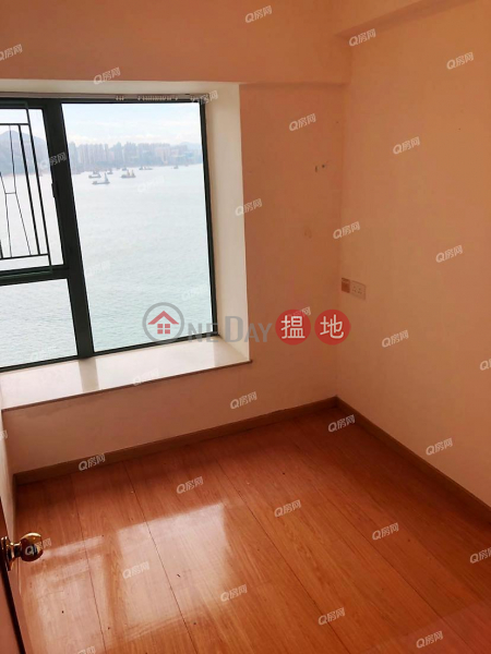 HK$ 30,000/ month, Tower 7 Island Resort Chai Wan District, Tower 7 Island Resort | 3 bedroom Mid Floor Flat for Rent