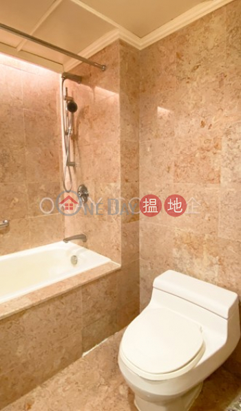 Lovely studio on high floor with sea views | Rental | Convention Plaza Apartments 會展中心會景閣 Rental Listings