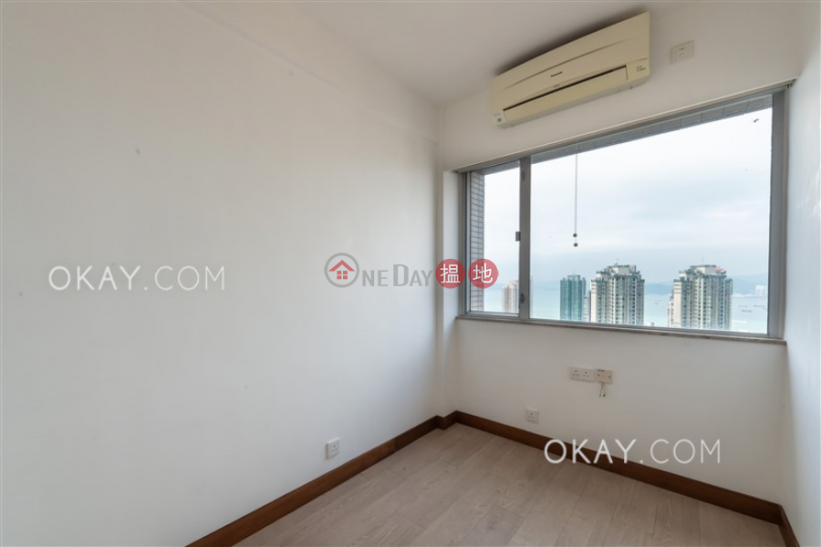 HK$ 47,000/ month | Emerald Garden Western District | Gorgeous 3 bed on high floor with sea views & parking | Rental