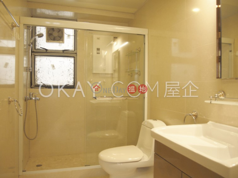 HK$ 68,000/ 月雅苑西區3房2廁,極高層,星級會所,連車位雅苑出租單位