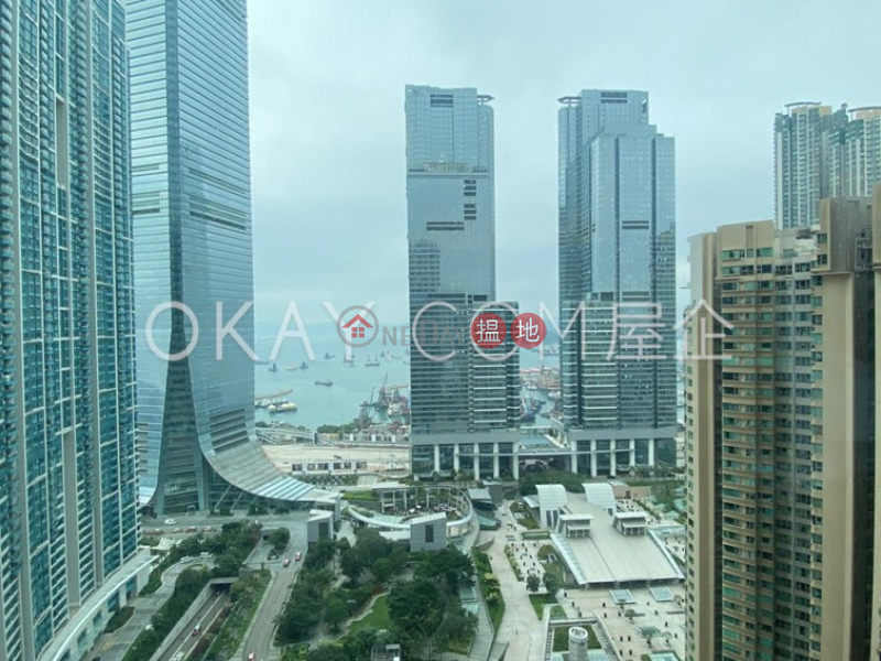 Elegant 2 bedroom in Kowloon Station | Rental | The Arch Moon Tower (Tower 2A) 凱旋門映月閣(2A座) Rental Listings