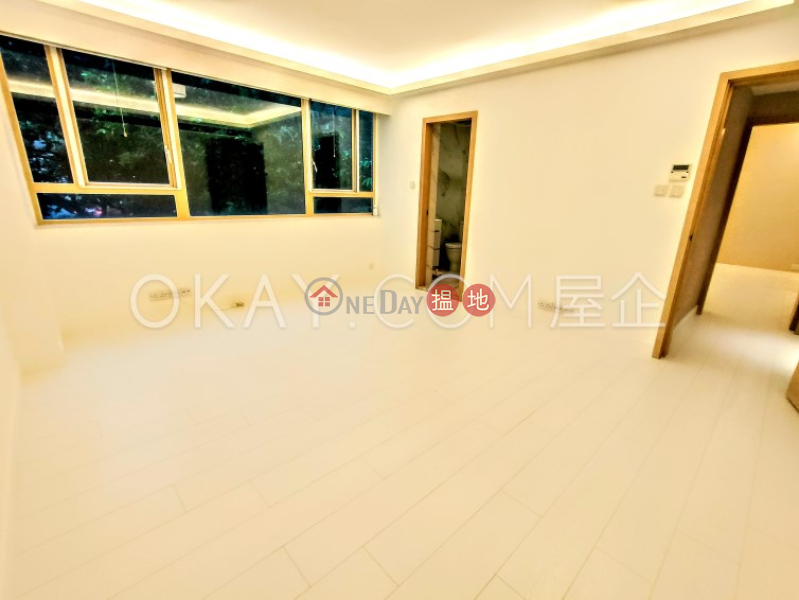 HK$ 75M, May Tower 1 Central District | Stylish 3 bedroom with balcony | For Sale