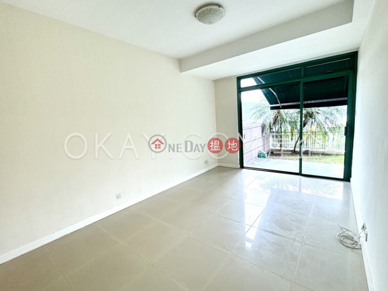 HK$ 12M | Discovery Bay, Phase 9 La Serene, Block 2 | Lantau Island Unique 3 bedroom with terrace | For Sale