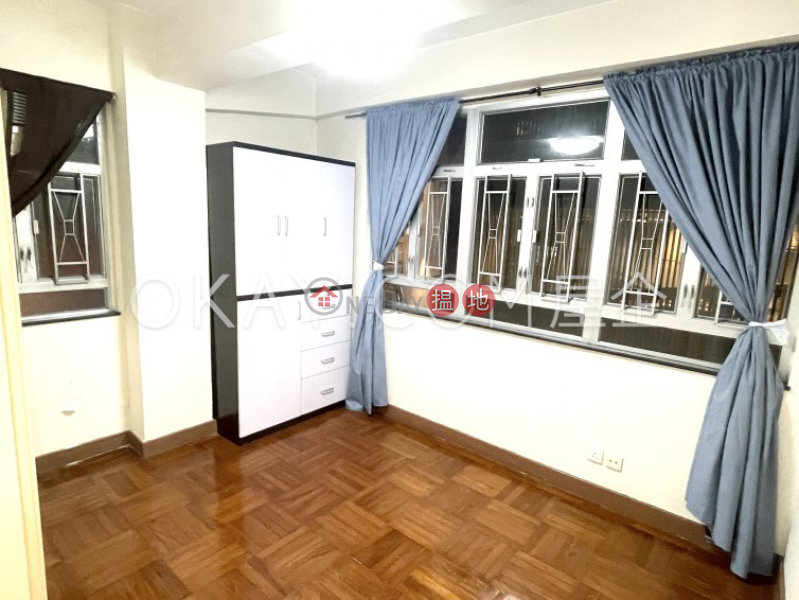 HK$ 8.8M Cherry Court Central District | Charming 2 bedroom in Mid-levels West | For Sale