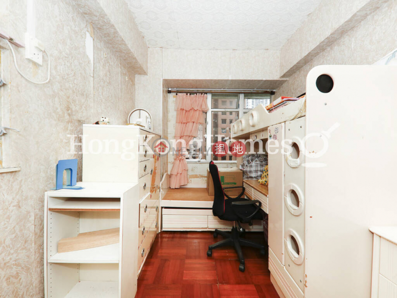 Property Search Hong Kong | OneDay | Residential, Sales Listings 3 Bedroom Family Unit at Block A Dragon Court | For Sale