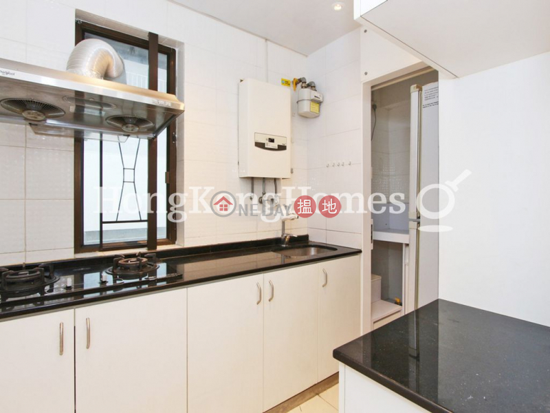 Property Search Hong Kong | OneDay | Residential Rental Listings 3 Bedroom Family Unit for Rent at Bright Star Mansion