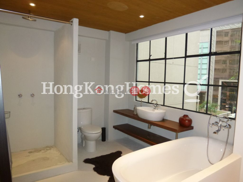 HK$ 20,000/ month 2J Mosque Junction Western District 2 Bedroom Unit for Rent at 2J Mosque Junction