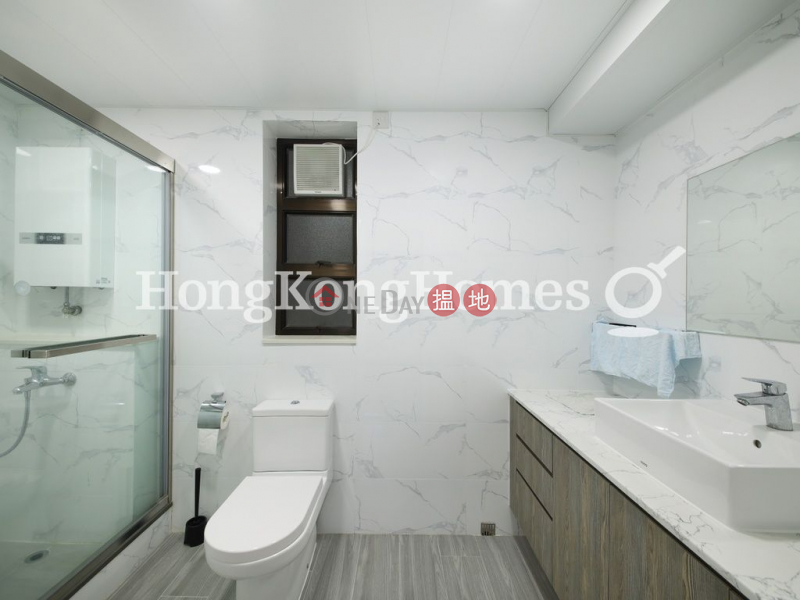 3 Bedroom Family Unit for Rent at Victoria Centre Block 2 | Victoria Centre Block 2 維多利中心 2座 Rental Listings