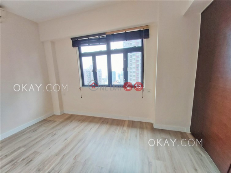 HK$ 25,000/ month, Golden Valley Mansion | Central District Unique 2 bedroom in Mid-levels West | Rental