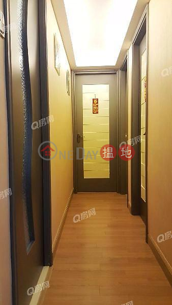 Property Search Hong Kong | OneDay | Residential | Rental Listings | Florence (Tower 1 - R Wing) Phase 1 The Capitol Lohas Park | 3 bedroom Mid Floor Flat for Rent