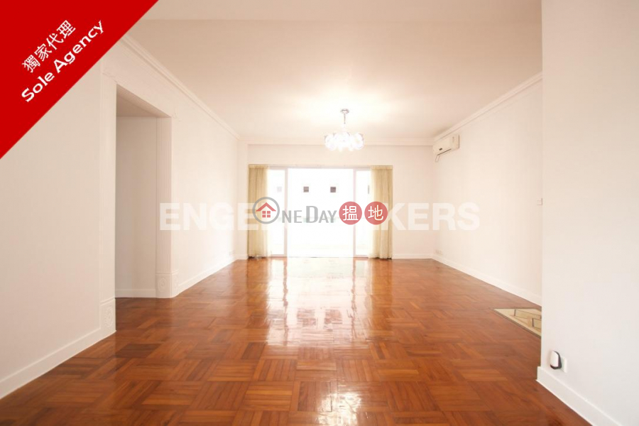 3 Bedroom Family Flat for Sale in Mid Levels West | Breezy Court 瑞麒大廈 Sales Listings