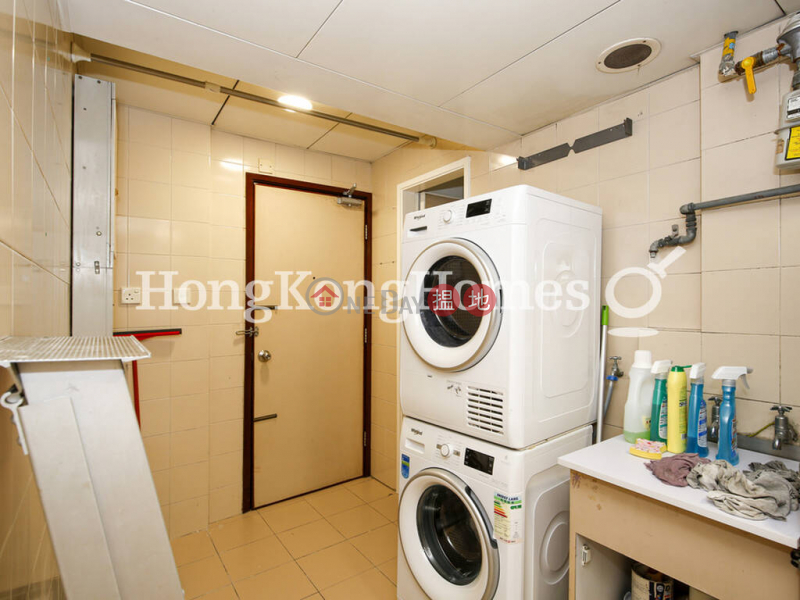 Property Search Hong Kong | OneDay | Residential Rental Listings 3 Bedroom Family Unit for Rent at Dynasty Court