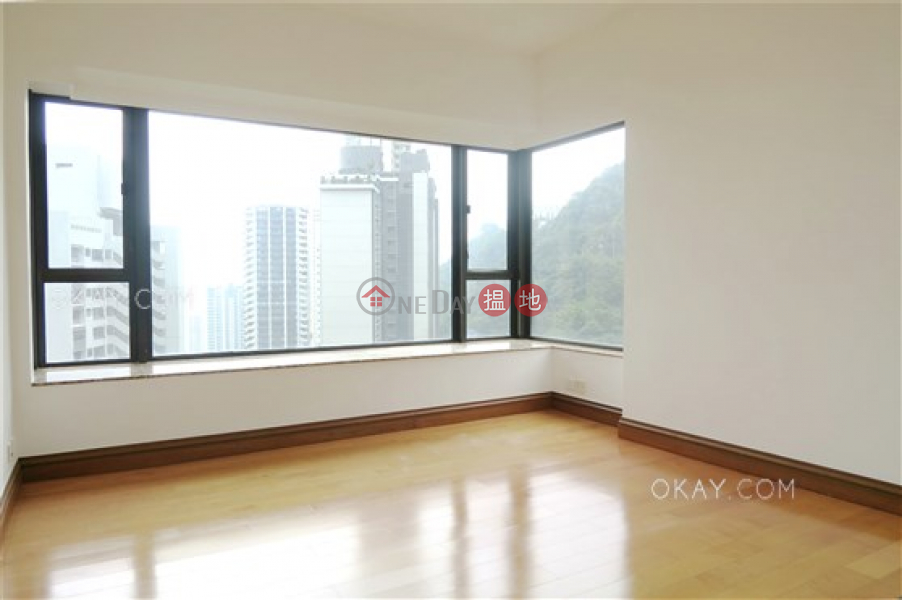 Rare 3 bedroom on high floor with parking | Rental | Tavistock II 騰皇居 II Rental Listings