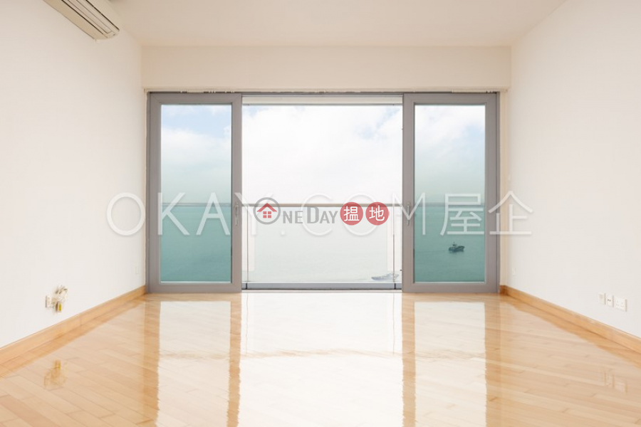 HK$ 65,000/ month | Phase 2 South Tower Residence Bel-Air Southern District | Beautiful 3 bedroom with balcony & parking | Rental