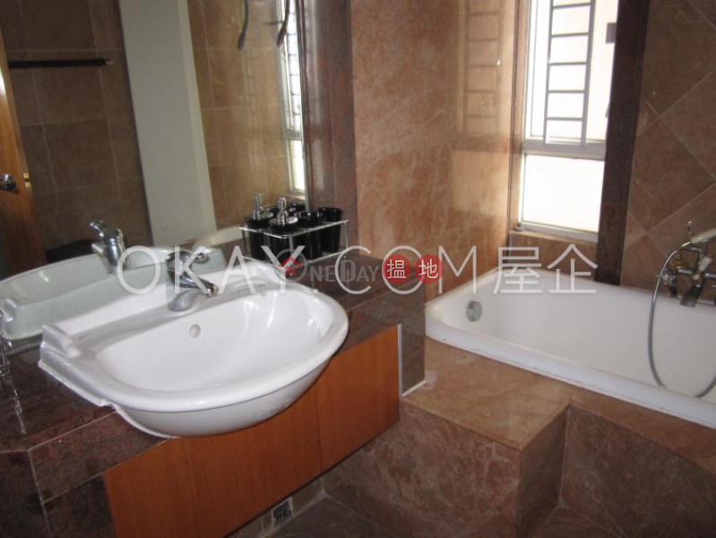 HK$ 19.5M | The Laguna Mall, Kowloon City Charming 3 bedroom in Hung Hom | For Sale