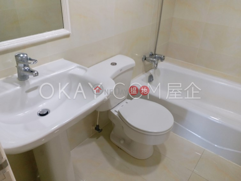 HK$ 52,000/ 月-雍景臺西區3房2廁,實用率高,海景,星級會所《雍景臺出租單位》