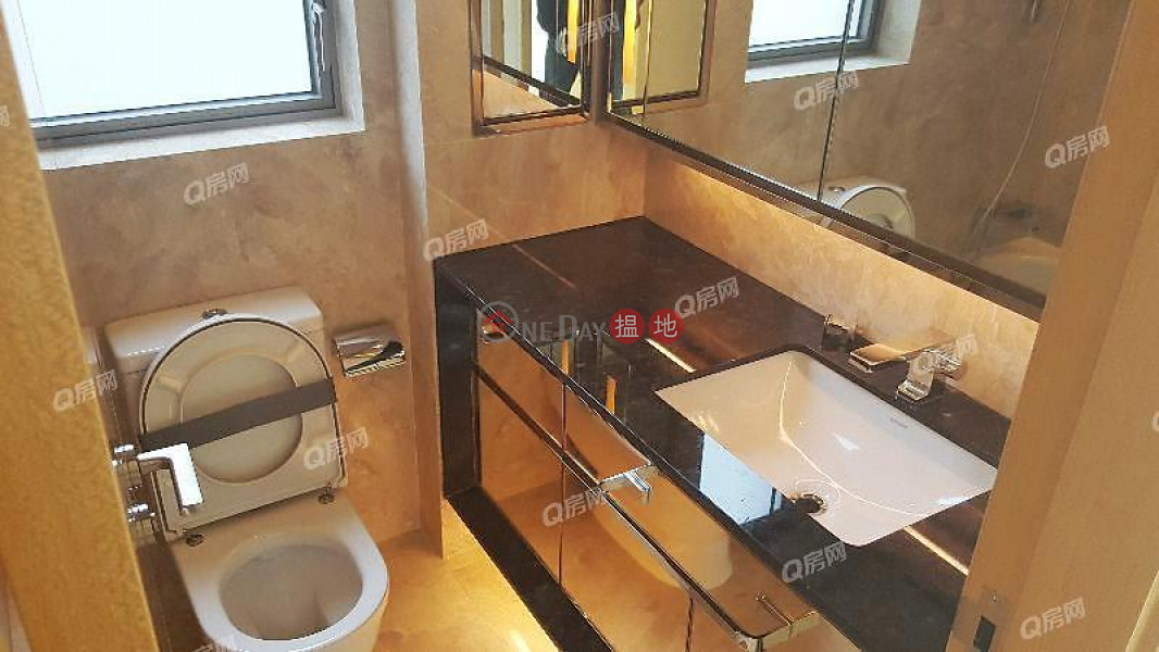 HK$ 43,000/ month, Grand Austin Tower 2A Yau Tsim Mong Grand Austin Tower 2A | 3 bedroom High Floor Flat for Rent