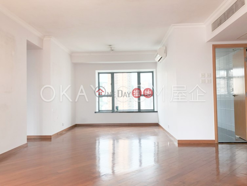 Property Search Hong Kong | OneDay | Residential, Rental Listings | Exquisite 3 bedroom on high floor with harbour views | Rental