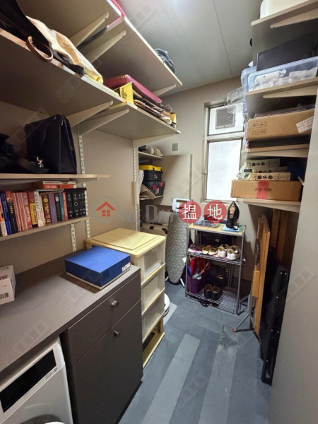 HK$ 26M | Sorrento Phase 1 Block 5, Yau Tsim Mong, Three bedrooms, one apartment, multi-purpose in SORRENTO
