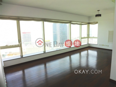 Lovely 4 bedroom on high floor with sea views & balcony | Rental | Centrestage 聚賢居 _0