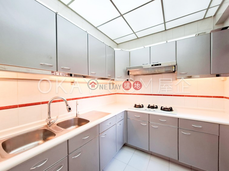 Nicely kept 2 bedroom on high floor | Rental | 12 Fung Fai Terrance | Wan Chai District, Hong Kong, Rental | HK$ 30,000/ month