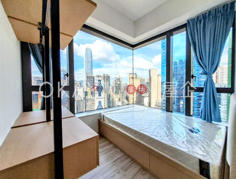 Nicely kept 2 bedroom on high floor with balcony | Rental | The Unit Soho 奧卑利街28號 Rental Listings