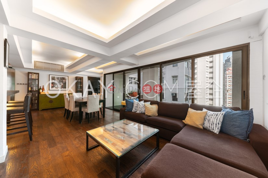 HK$ 19M 52 Elgin Street, Central District Charming penthouse with rooftop & balcony | For Sale