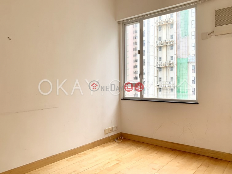 HK$ 12.2M, Portfield Building | Wan Chai District | Luxurious 2 bedroom on high floor with balcony | For Sale