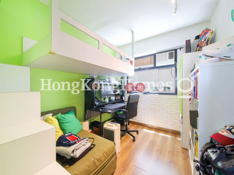 榮華閣三房兩廳單位出售-18醫院道 | 中區|香港出售|HK$ 2,110萬