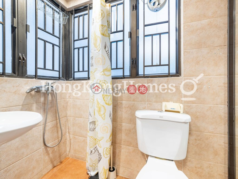 HK$ 32,000/ month Woodlands Terrace Western District, 3 Bedroom Family Unit for Rent at Woodlands Terrace