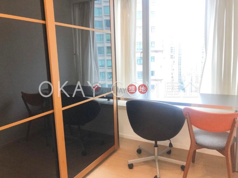HK$ 33,000/ month Soho 38 | Western District | Lovely 2 bedroom on high floor with sea views & balcony | Rental