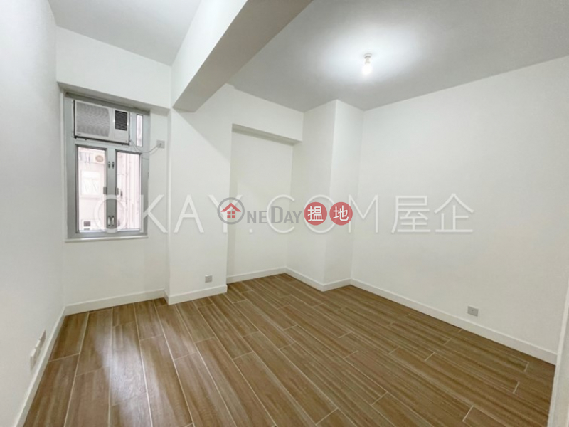 Unique 3 bedroom with terrace | Rental, Happy Mansion 樂苑大廈 Rental Listings | Wan Chai District (OKAY-R31246)