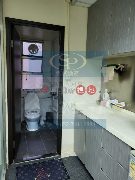 HK$ 12,800/ month, Hi-tech Industrial Centre Tsuen Wan Tsuen Wan Hi-tech Industrial Centre: office deco and available to rent and visit at once