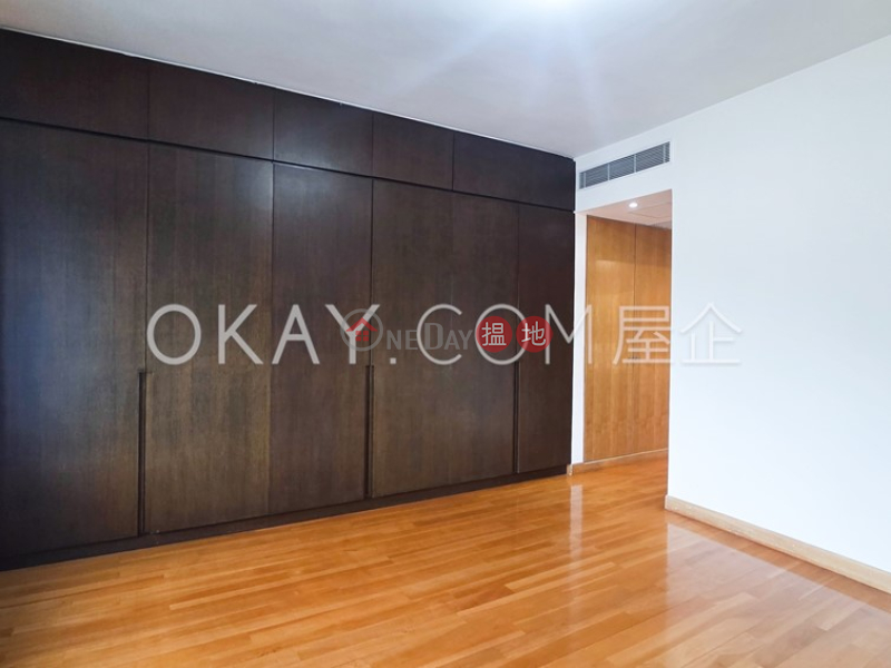 HK$ 90,000/ month, Dynasty Court Central District | Beautiful 3 bedroom with balcony & parking | Rental