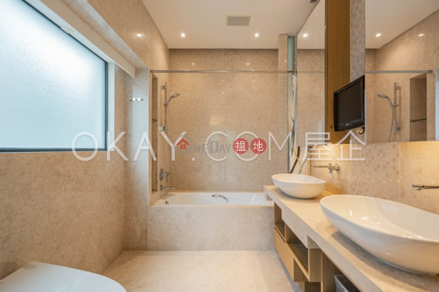 Luxurious house with rooftop & parking | For Sale, 6 Shouson Hill Road | Southern District Hong Kong, Sales | HK$ 130M