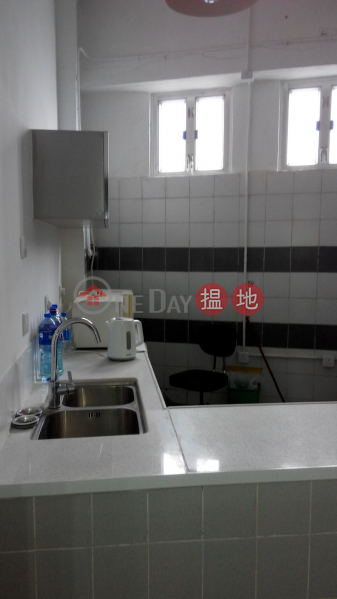 高層中型寫字樓(有貨倉),可步行至葵興地鐵站|華基工業大廈(Vigor Industrial Building)出租樓盤 (JUNE-0263667480)