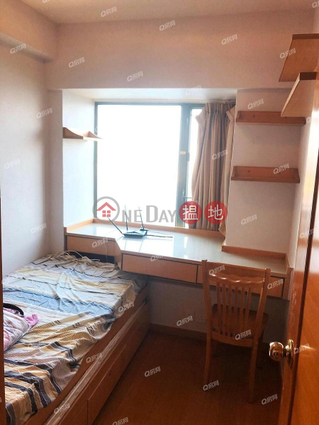 HK$ 30,000/ month Tower 5 Island Resort | Chai Wan District Tower 5 Island Resort | 3 bedroom Mid Floor Flat for Rent