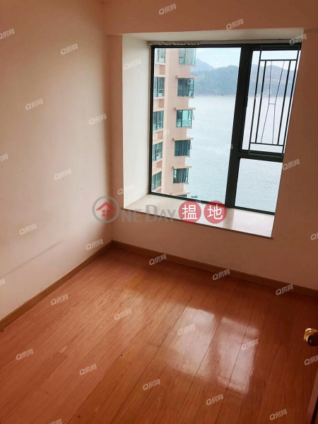 Property Search Hong Kong | OneDay | Residential | Rental Listings | Tower 7 Island Resort | 3 bedroom Mid Floor Flat for Rent