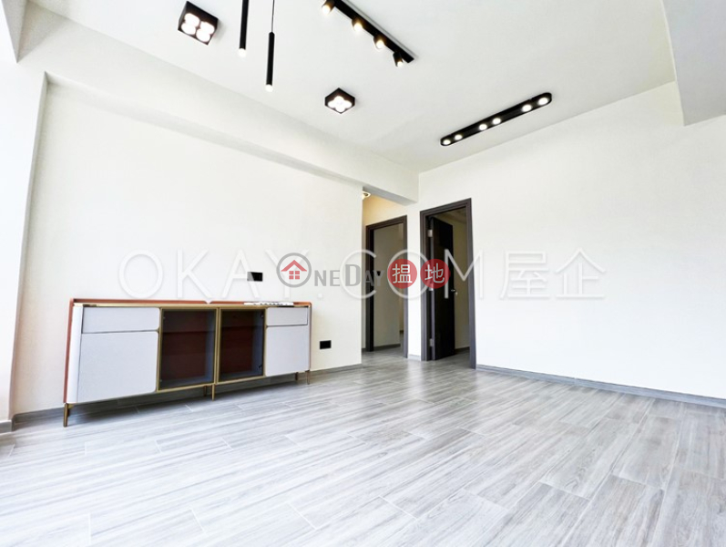 3房3廁,極高層,露台怡興大廈出售單位|怡興大廈(Yee Hing Mansion)出售樓盤 (OKAY-S375223)