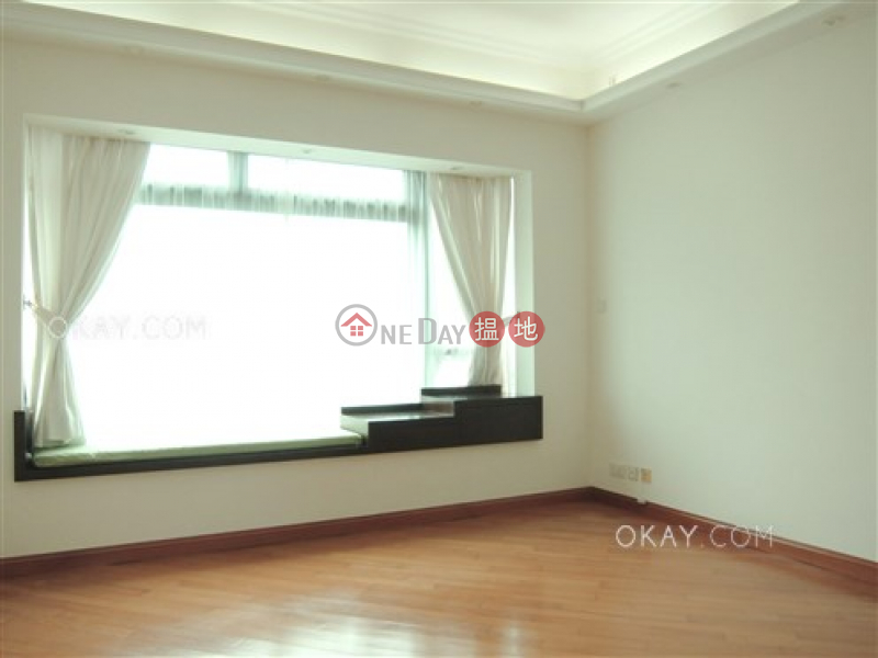 HK$ 118,000/ month | The Leighton Hill, Wan Chai District Luxurious 4 bedroom with racecourse views & parking | Rental