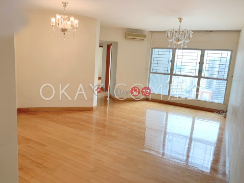 Property Search Hong Kong | OneDay | Residential | Rental Listings, Lovely 3 bedroom in Kowloon Station | Rental
