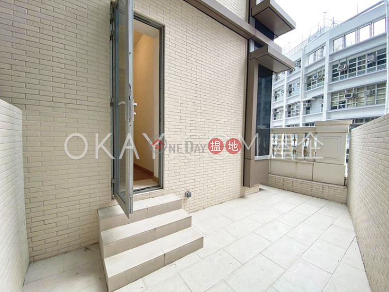 HK$ 9M Amber House (Block 1) | Western District, Lovely 1 bedroom with terrace & balcony | For Sale