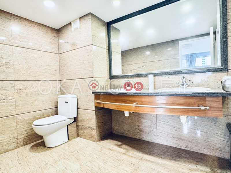 Rare 3 bedroom with balcony | Rental, May Tower 1 May Tower 1 Rental Listings | Central District (OKAY-R7936)