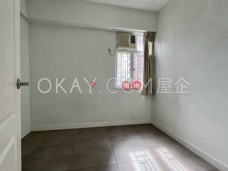 HK$ 35,000/ month | Block C Dragon Court, Eastern District Gorgeous 3 bedroom with balcony | Rental