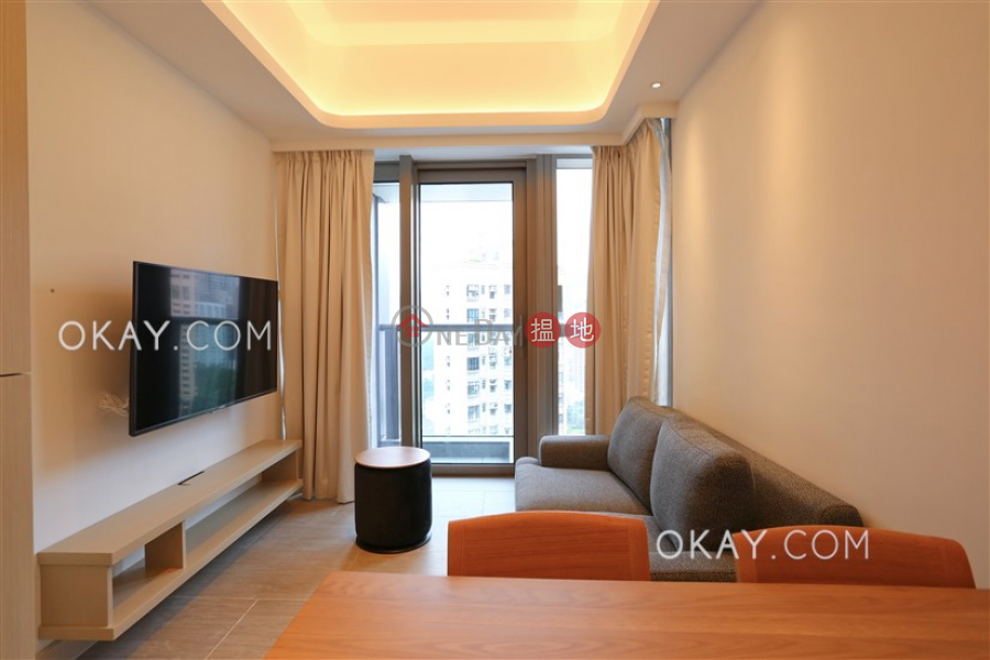 Gorgeous 2 bedroom on high floor with balcony | Rental | On Fung Building 安峰大廈 Rental Listings