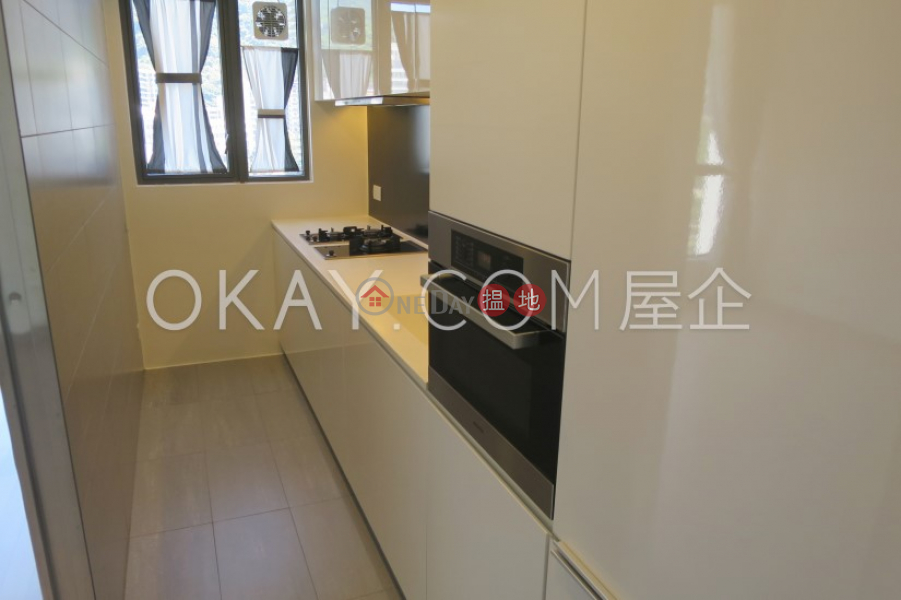 HK$ 48,000/ month, The Oakhill | Wan Chai District, Elegant 3 bedroom with balcony | Rental